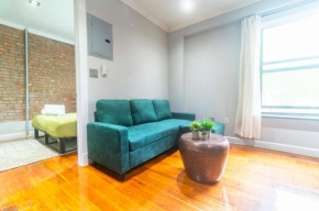 Stylish2 2BR Apartment in Manhattan